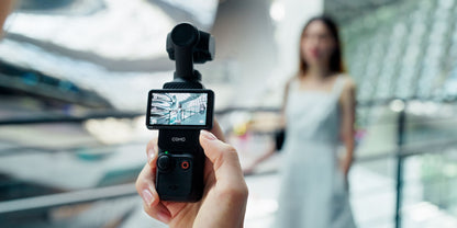 DJI Osmo Pocket 3, Caméra Vlogging CMOS 1'' et Vidéo 4K/120 IPS